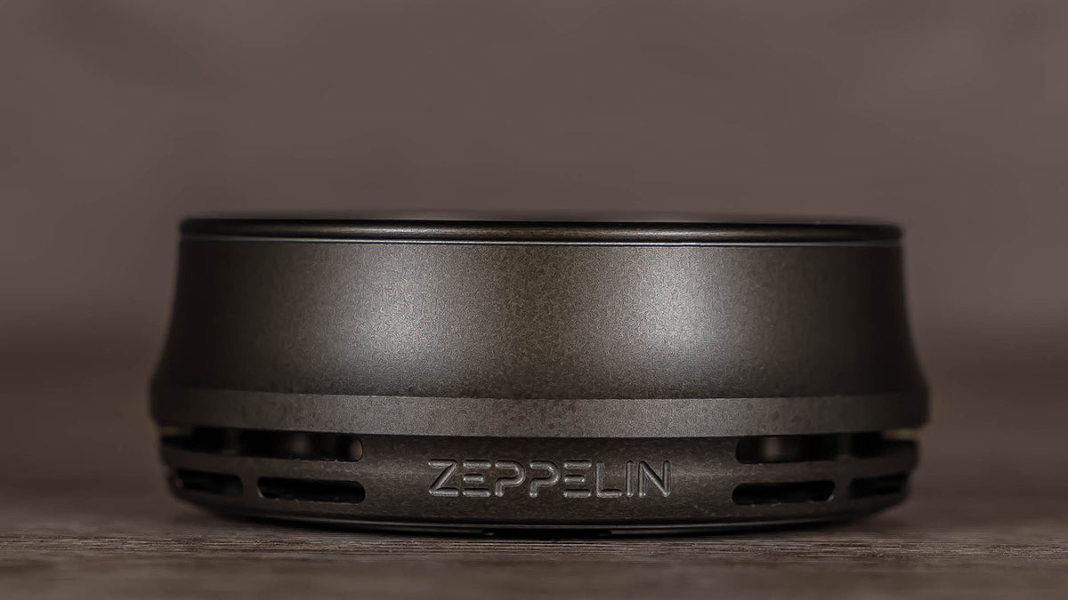 Zeppelin Base - Recenze od Izzy Smoke