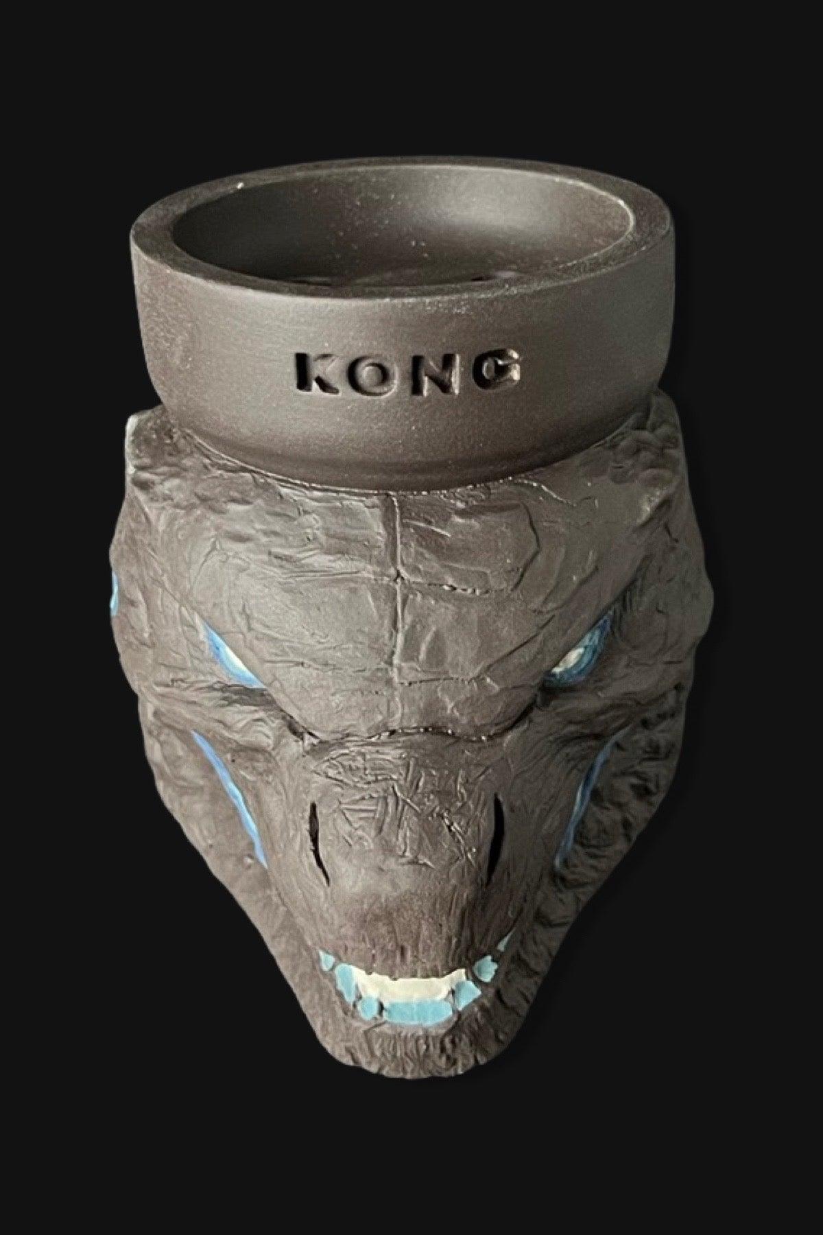 Korunka - Kong Godzilla - Izzy Smoke